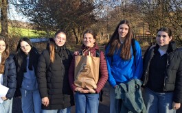 4af2kynfxr_____20251210_121132