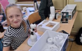 axf5umxr5d_____Média (23)