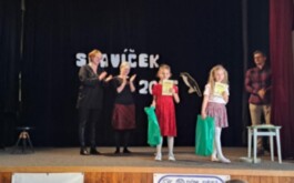 58j7rqvo6c_____1000024122